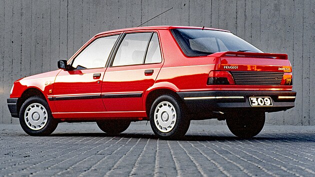 Peugeot 309