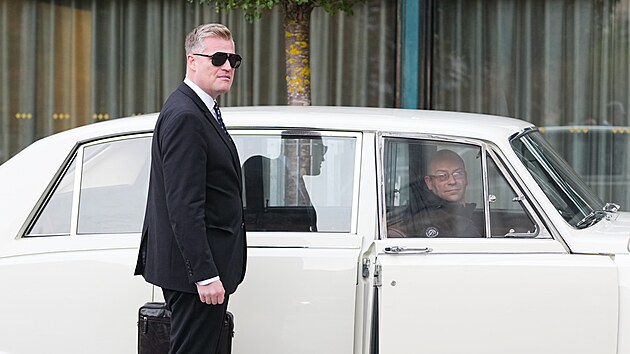 Na oslavu narozenin Filipa Turka dorazili milovn�ci veter�n� i jeho kolegov� z politiky. (18. ��jna 2025)