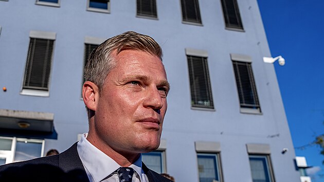 Petr Macinka a Filip Turek dorazili na jedn�n� za Andrejem Babi�em.(13. ��jna 2025)