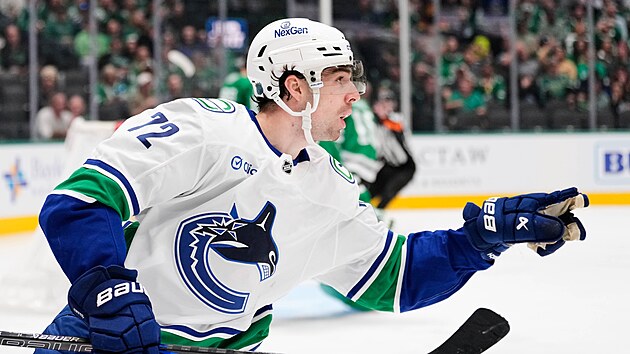 Filip Chytil slav branku proti Dallasu.