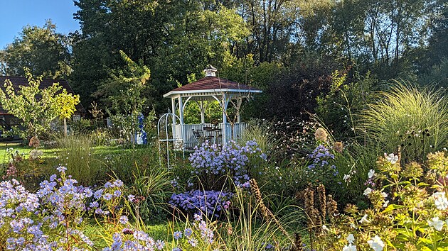 Prvorepublikov zahrada, sout, Evropa