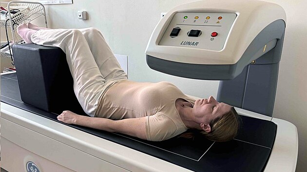 Přibyly desetitisíce lidí s osteoporózou. Lepší diagnostika udělala z Česka evropského premianta