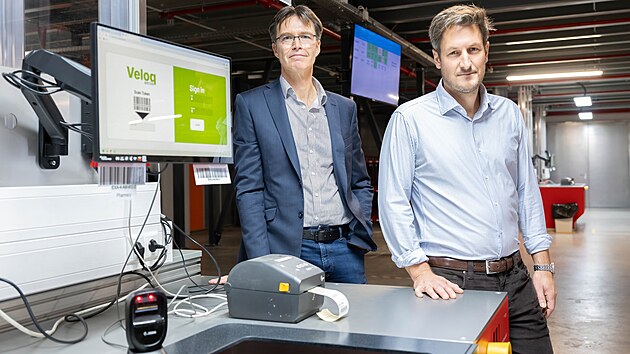 Richard McKenzie (CEO Veloq) a Bendik Forre (CSO AutoStore).