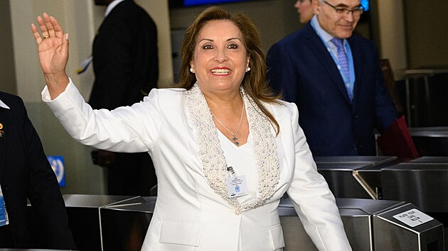 Prezidentka Peru Dina Boluarteov pichz na 80. zasedn Valnho shromdn Organizace spojench nrod.
