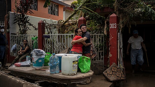 Povodn, kter zpsobily vydatn srky, postihly pedevm stty Veracruz, Hidalgo a Puebla. (12. jna 2025)