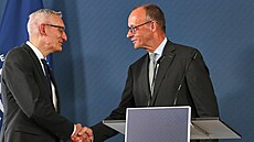 éf nmecké rozvdky BND Martin Jagër a spolkový kanclé Friedrich Merz pi...