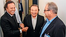 Karel Gott, Jan Adam a slavný �pan�lský zp�vák Julio Iglesias v roce 2012.