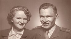 Jan Plovajko na své svatb� v roce 1952.