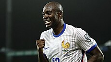 Jean-Philippe Mateta slaví gól v utkání proti Islandu.