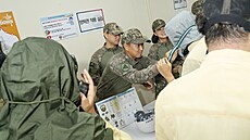 Cviení obanské obrany v protileteckém krytu v Soulu (20. srpna 2025)