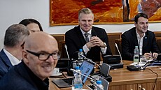 Jednání poslaneckého klubu Motoristé sob