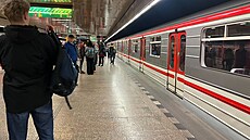 Zásah IZS v tunelu pra�ského metra A