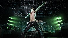 Britský zp�vák Yungblud dorazil do Prahy. (17. �íjna 2025)