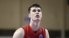 Matj Rychtecký z Brna pi trestném hodu