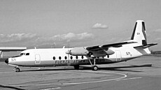 Identický letoun Fairchild Hiller FH-227D ve stejném nátru pouitý v 90. pro...