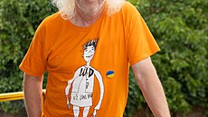 Pvodn chtl v dom bydlet sám, ale osud tomu chtl jinak.