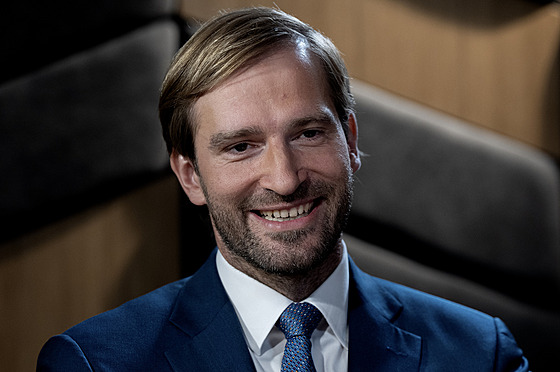 Hosty poadu Rozstel DUEL jsou Adam Vojtch (ANO) a Vlastimil Válek (TOP09).