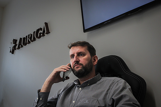 Pohební sluba Auriga slaví 33 let. Dnes je pikou v oboru