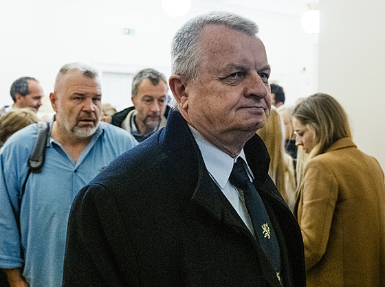 Ob�alovaný Ivan Kratochvíl u M�stského soudu v Praze v kauze proruské...