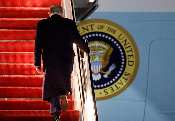 Americký prezident Donald Trump se chce b�hem své za�ínající cesty po...