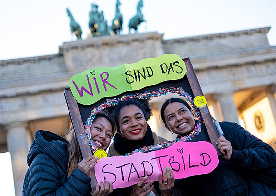 Demonstrace u Braniborské brány v centru Berlína v reakci na výrok n�meckého...