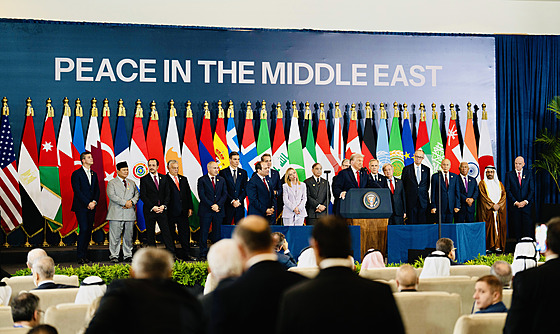 Americký prezident Donald Trump v Egypt� oznámil mírový plán pro Gazu, který...