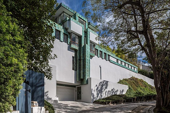 Dm Franka Lloyda Wrighta: Diane dbala na zachování Wrightovy vize a zdraznila...