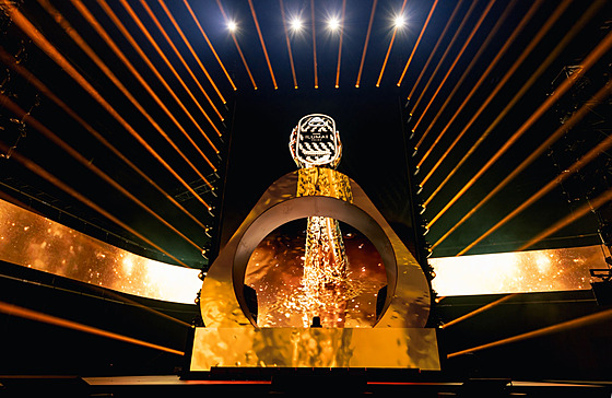 IQOS x SELETTI: Rok kreativity zavrila spolená limitovaná edice a její...