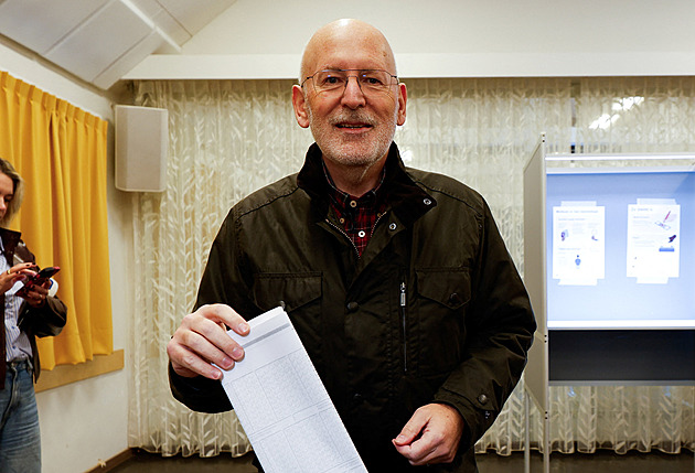 Nizozemsko má sečteno 99 procent. Dva hlavní kandidáti získají po 26 křeslech