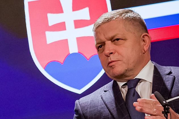 Nezúčastníme se žádného financování vojenských potřeb Ukrajiny, prohlásil Fico
