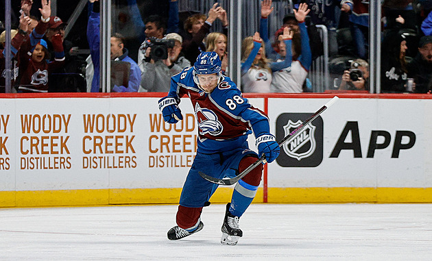 Balík pro Nečase. Český rekord! Rychlík z Vysočiny prodloužil smlouvu v Coloradu