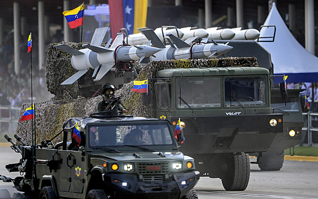 Kam se poděli Rusové? Osud 120 vojáků nasazených ve Venezuele je záhadou