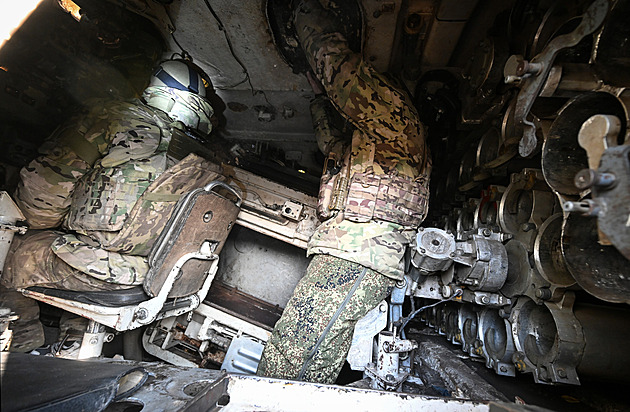 Z pouště do zákopu ukrajinské fronty. Moskva verbuje do války v arabském světě