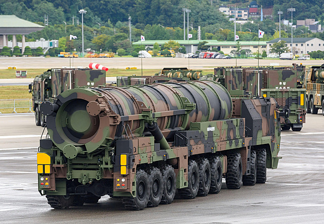 Jižní Korea uvede do služby „monstrum“. Nová raketa dokáže zničit Kimovy bunkry