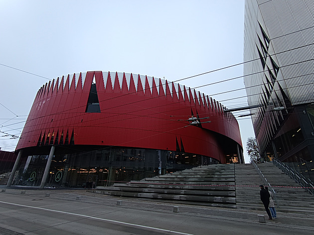 Horácká aréna v Jihlavě je týden v provozu. Na domácí výhru Dukly se zatím čeká