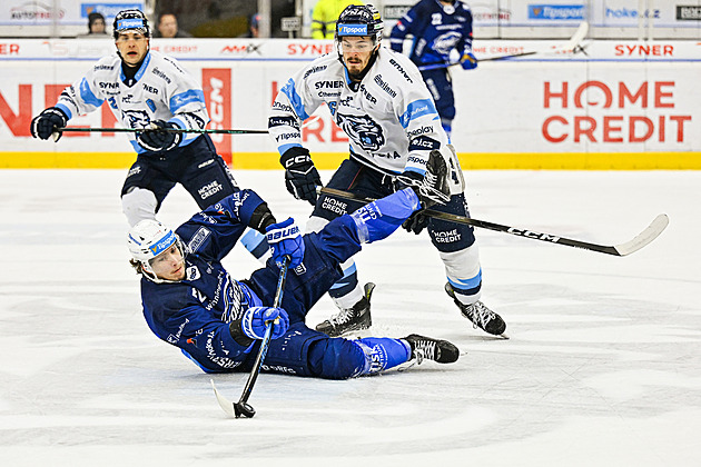 Pardubice padly v Olomouci. Liberec otočil utkání s Kometou, Kladno prožilo kolaps