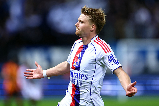 Malý princ z Česka okouzluje Lyon. Navážou Šulc s Karabcem na slavné dvojice?