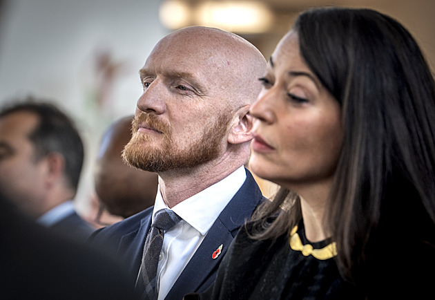 Česko stojí na straně práva a pravdy, řekl Pavel diplomatům. Varoval před Ruskem