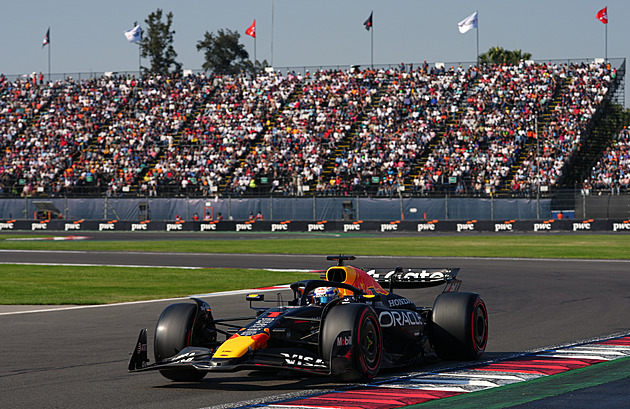 ONLINE: Verstappen i Piastri startují vzadu. Napraví v Mexiku nepovedenou kvalifikaci?
