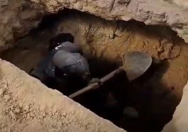 Policist lokality, kam chod kopi na vltavny, dobe znaj.