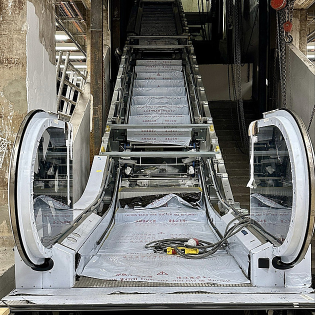 Oprava stanice metra Pankrác končí dřív, cestujícím se otevře před Vánocemi