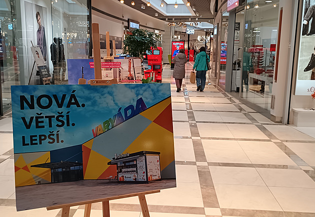 Varyáda září novotou. Obchoďák opravovali za provozu, pracovalo se i v noci