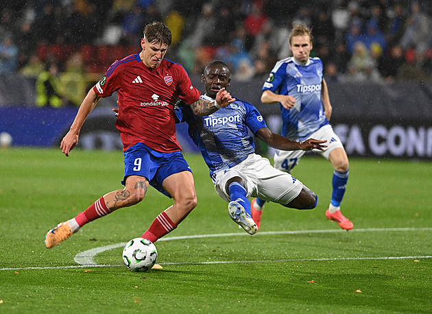 ONLINE: Olomouc - Čenstochová 0:0, domácí v útoku s Vašulínem i Mikulenkou