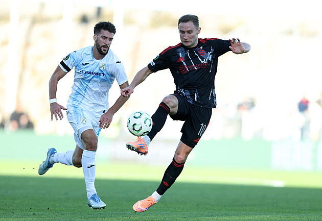 Rijeka - Sparta 1:0, hosté dohrávku nezvládli. Domácím vyšel jeden útok