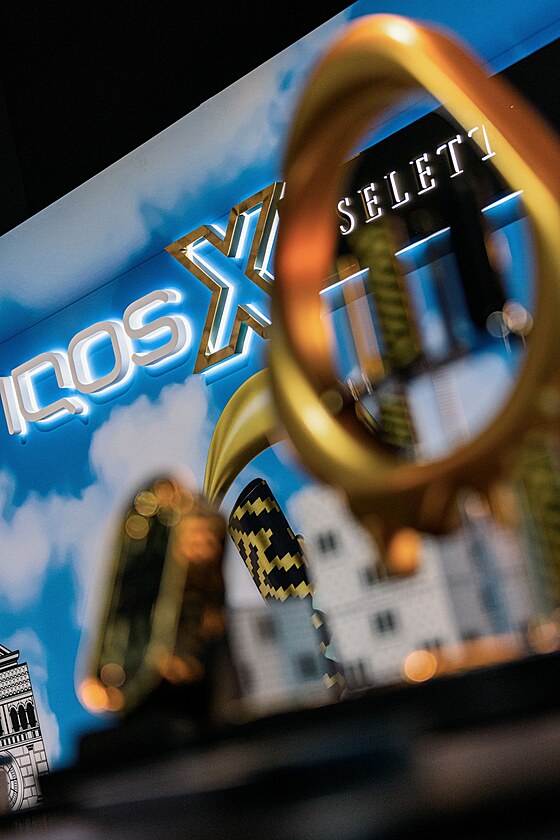 IQOS x SELETTI: Rok kreativity zavrila spolen limitovan edice a jej...