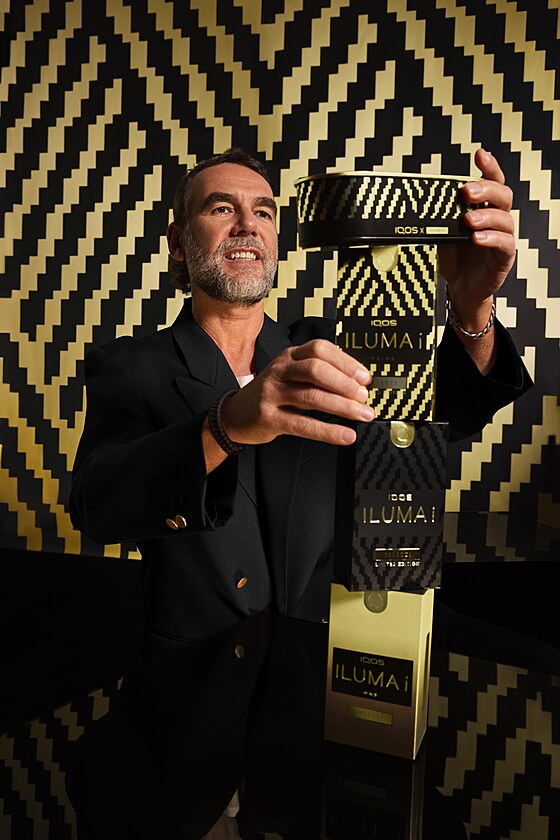 IQOS x SELETTI: Rok kreativity zavrila spolen limitovan edice a jej...