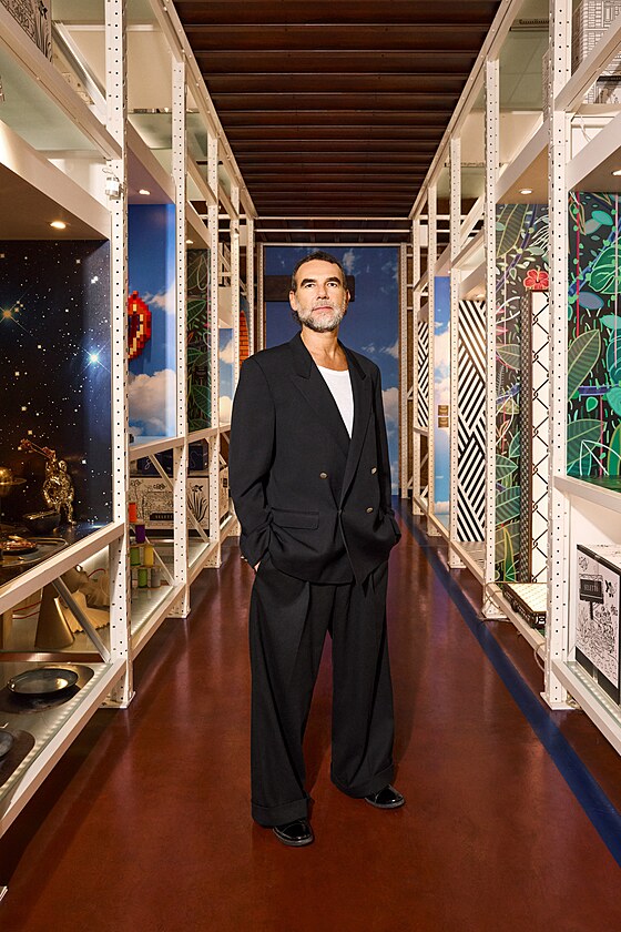 IQOS x SELETTI: Rok kreativity zavrila spolen limitovan edice a jej...