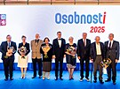 Na fotografii zleva ocen�ní Tomá� Cidlina, vnu�ka Sandra Tancibudková, která...