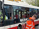 Nehoda autobusu a tramvaje na Vinohradsk ulici (21. jna 2025)