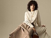 Sukn nemusí být za kadou cenu jen známkou noblesy. Nedbalé elegance docílíte,...